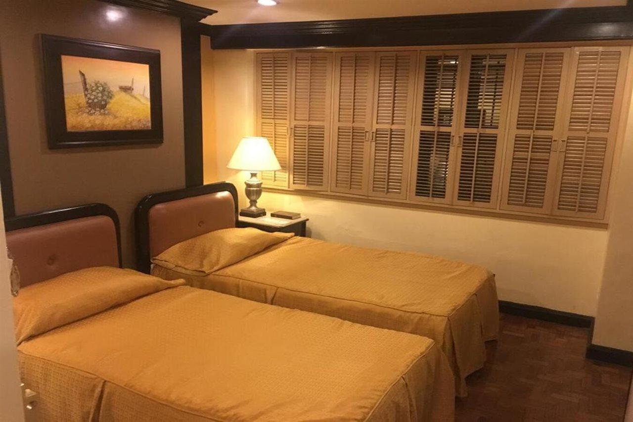 Lourdes Suites Makati City Bagian luar foto