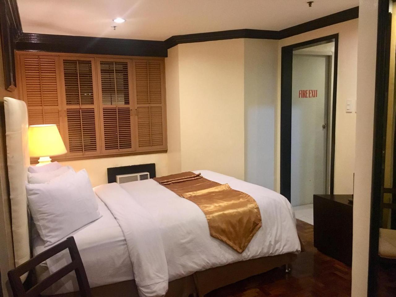Lourdes Suites Makati City Bagian luar foto